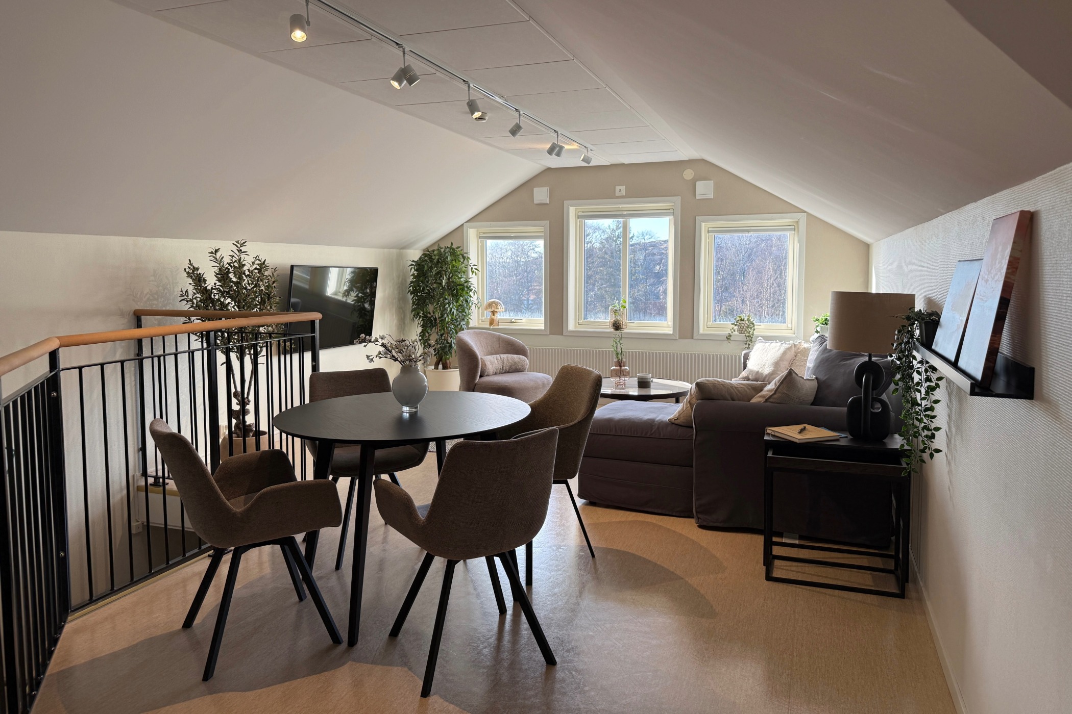 Vardagsrummet i vår svit på hotellet